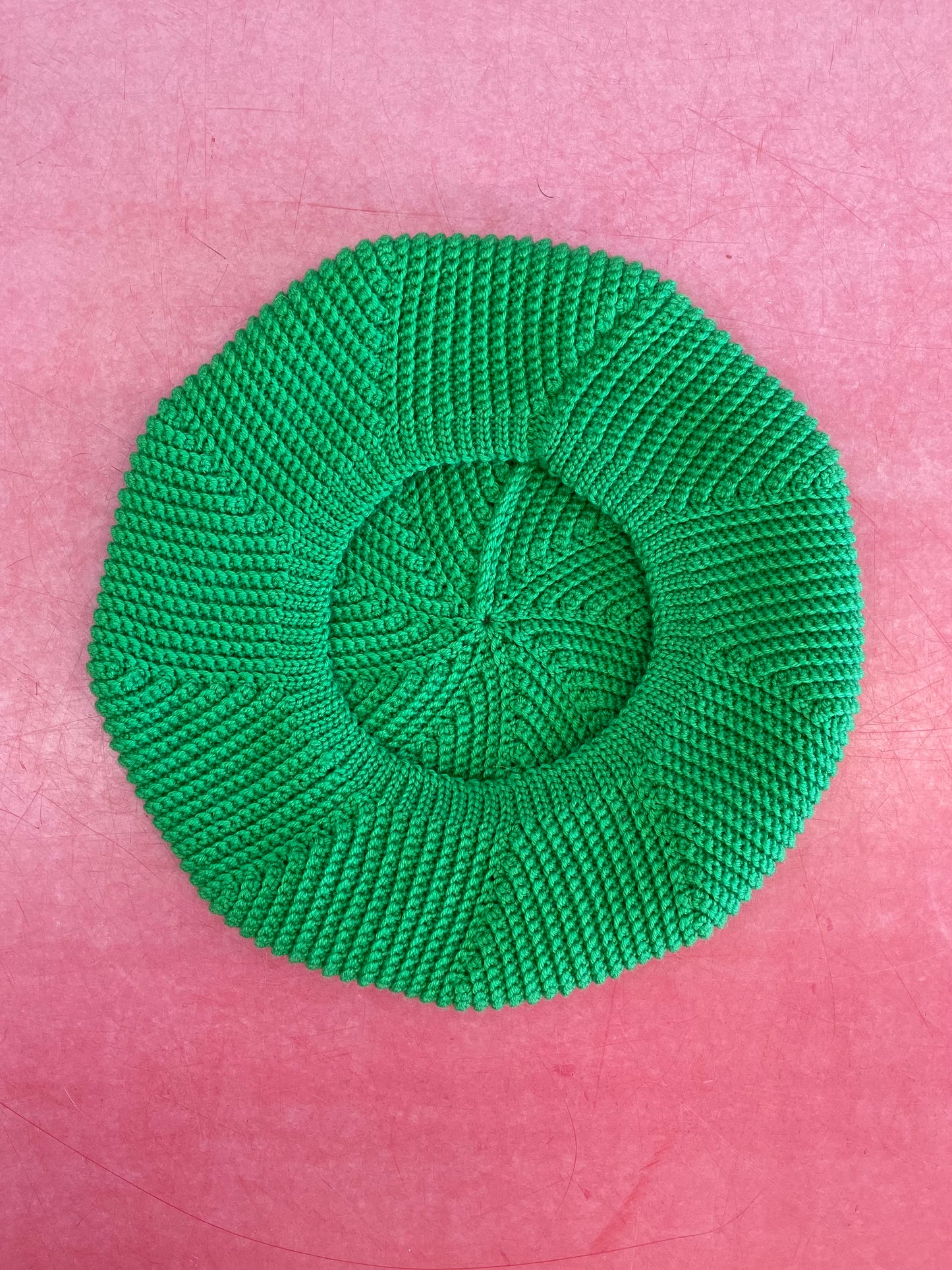 SWIRL BERET crochet pattern
