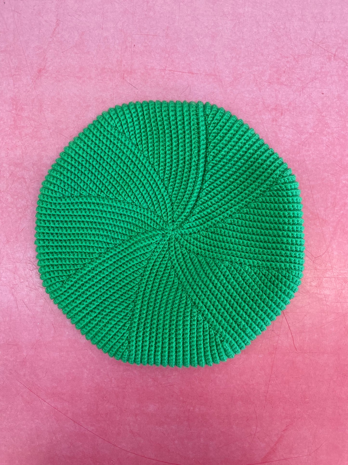 SWIRL BERET crochet pattern